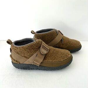 Chaco Ramble Fluff House Shoe Slipper Cabincore Gorp Brown Fleece Size 7 Fit 6.5
